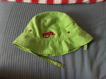 Casquette bonnet soleil T. 2-3 ans