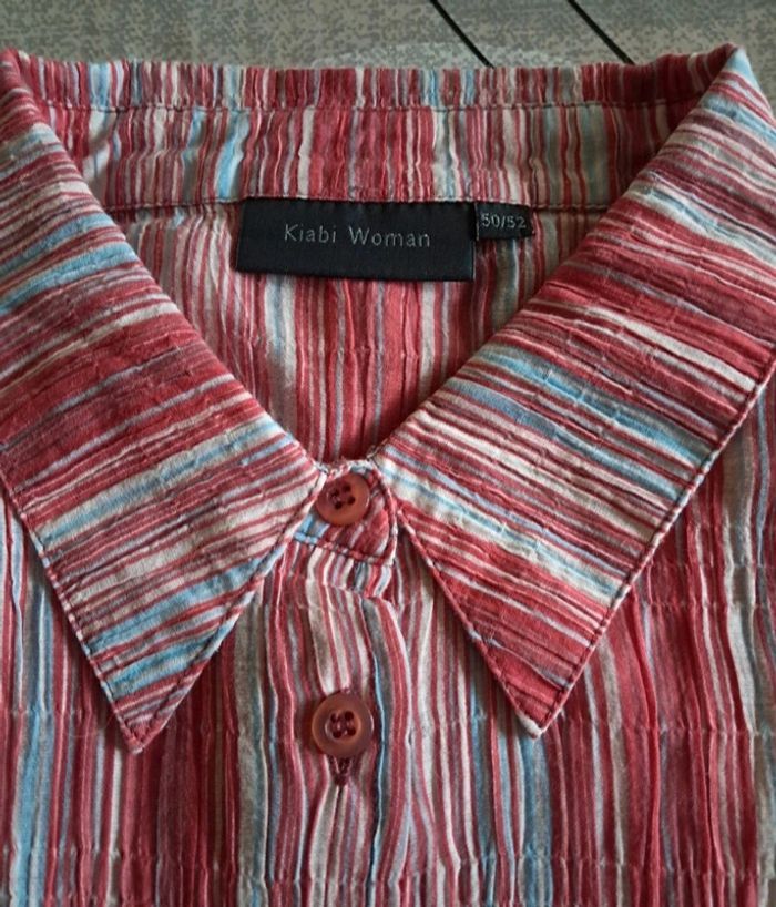 Chemise NEUVE pour femme taille 50 / 52 - photo numéro 4