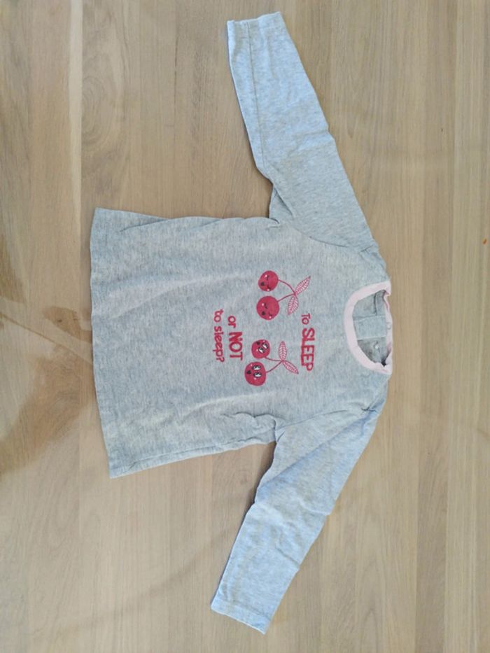 Haut de pyjama, léger à porter