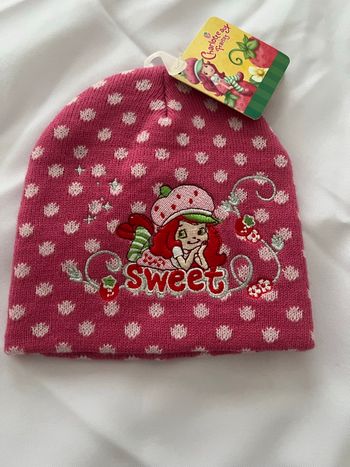 Bonnet charlotte aux fraises