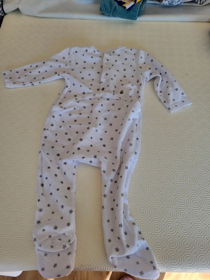 Pyjama - photo numéro 2