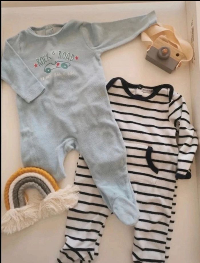Lot pyjamas - photo numéro 9