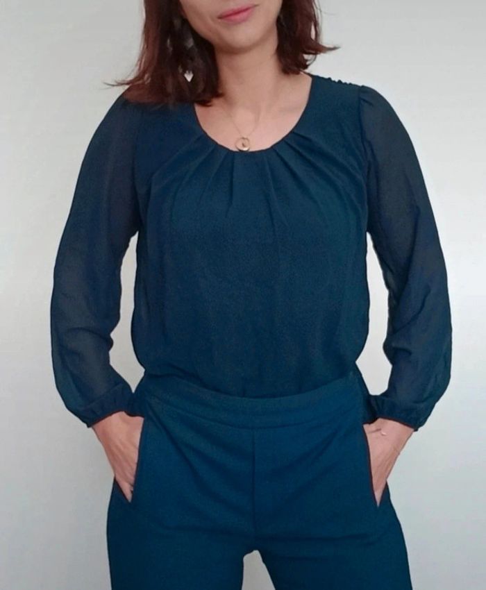 Blouse chic marine manches voiles taille 38 - photo numéro 7