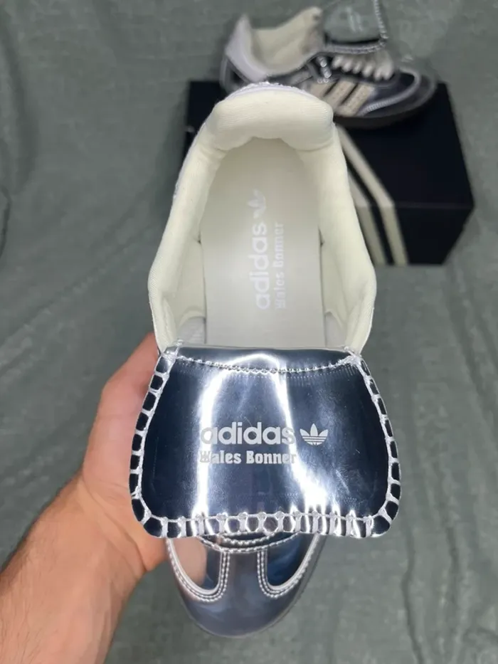 adidas x Wales Bonner Samba 'Metallic Silver Lace' - Taille 40 - photo numéro 3