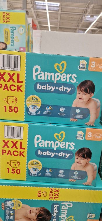 45 euro les 2 XXL pampers baby dry taille 3