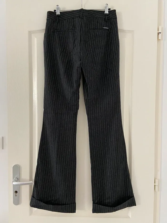 Pantalon noir à rayure Jennyfer Taille 36 - photo numéro 6