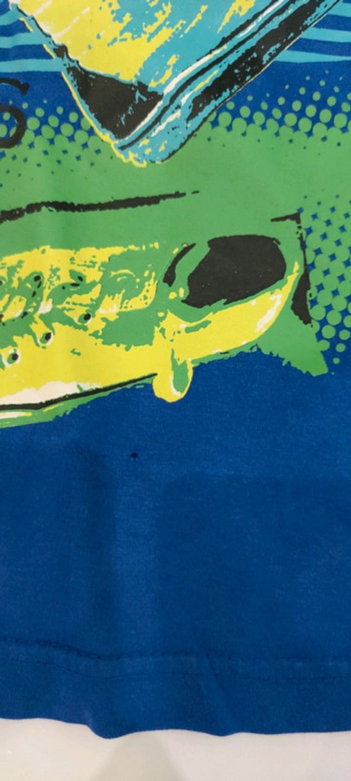 T shirt 8 ans - photo numéro 3