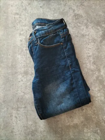 Jean taille 10 ans Vitamine