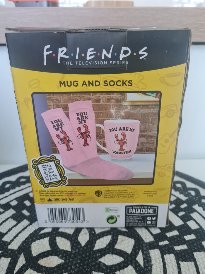 Coffret Friends chaussettes et mug homard - photo numéro 2