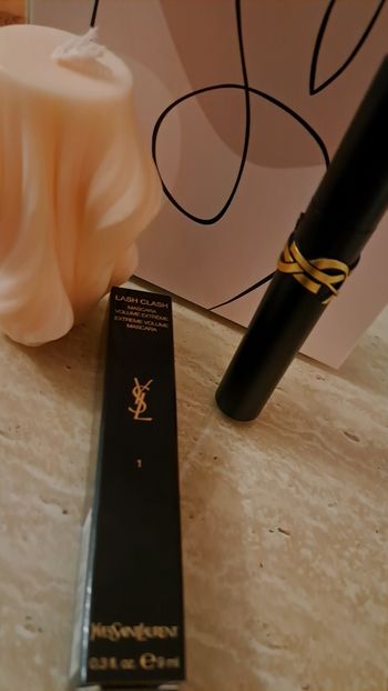 Mascara volume extrême ysl