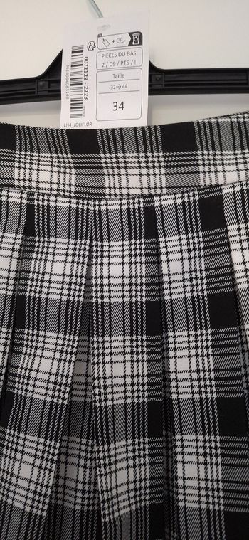 Mini-jupe plissée a carreaux 