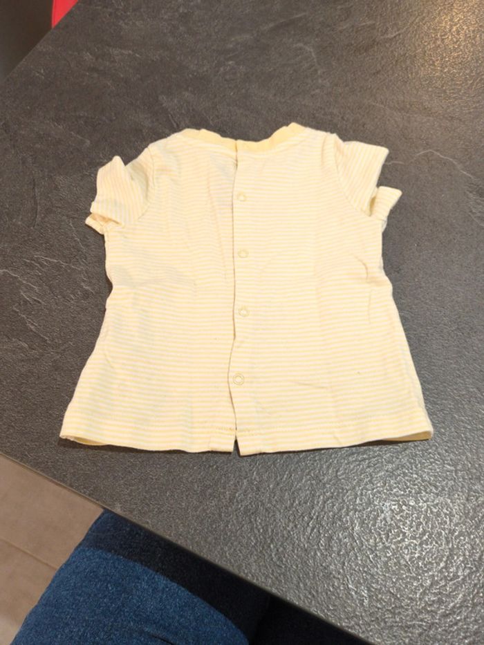 Tee shirt 6 mois - photo numéro 3