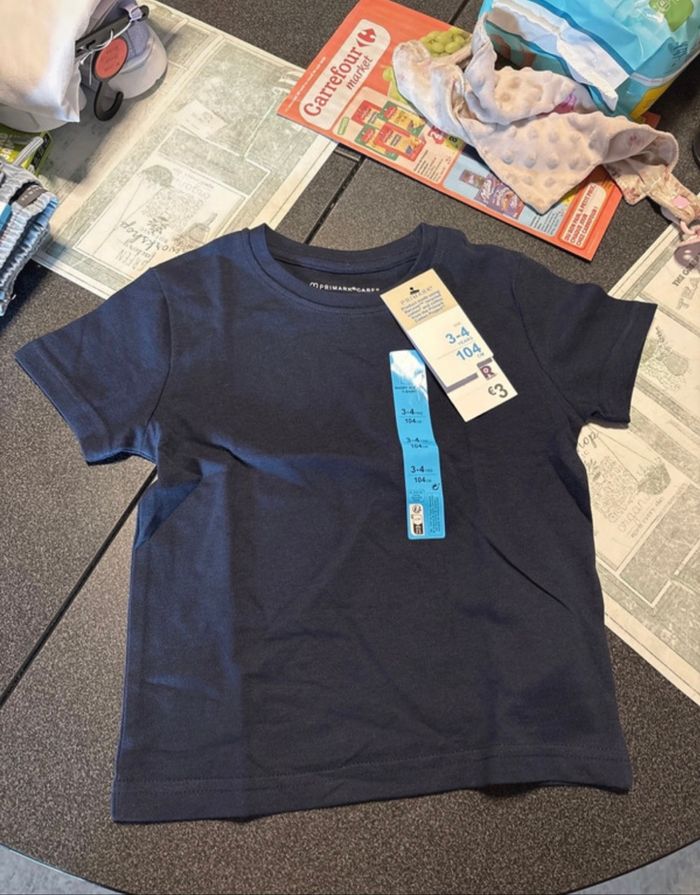 Lot de t shirt - photo numéro 2