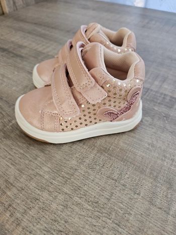 Chaussures taille 19 