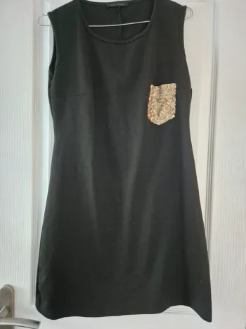 Robe noir taille 40