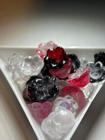 A293, 25 perles fleurs en verre 11mm