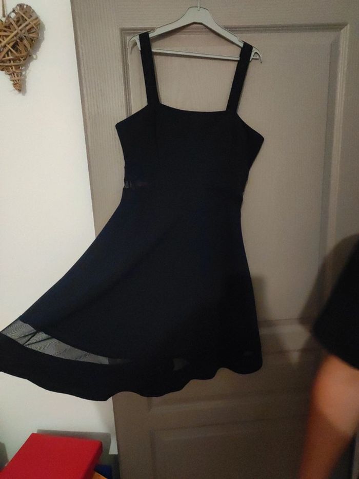 Robe courte bleue marine - photo numéro 2