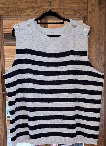 Pull sans manche