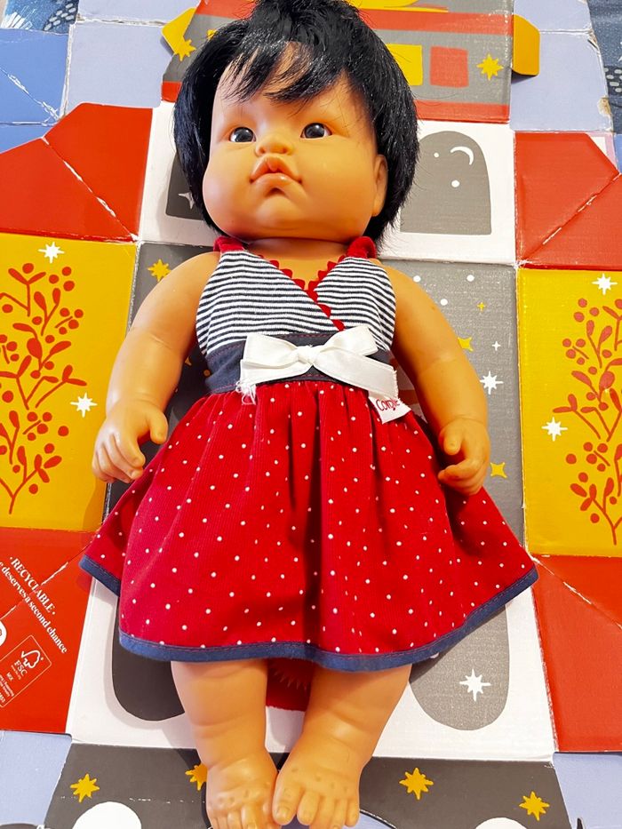 Poupée corolle asiatique - photo numéro 3