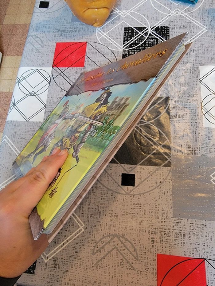 Je Dessine les chevaliers - photo numéro 4