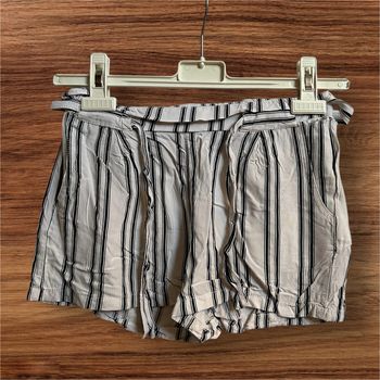 Short blanc rayé Gémo - 10 ans