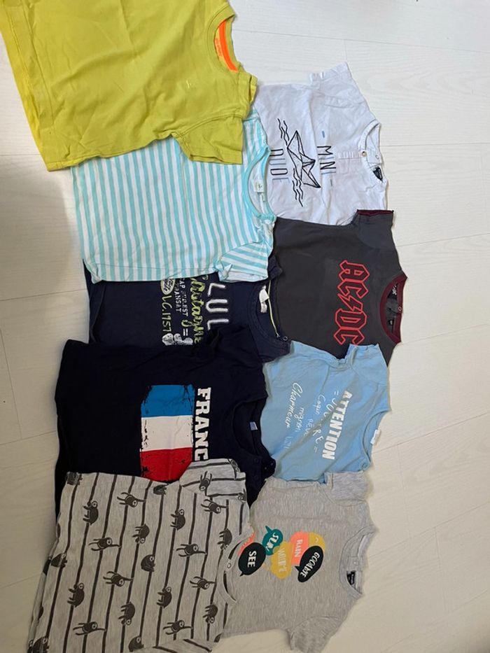 Lot tee shirt 18 mois