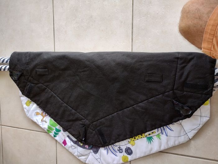 Tapis d'éveil avec jouet - photo numéro 4