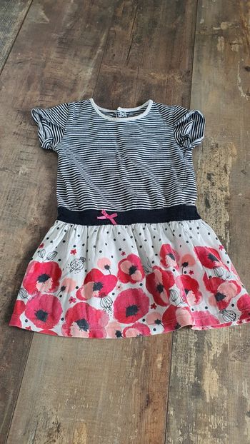 Robe terre de marins 18 mois en très bon état