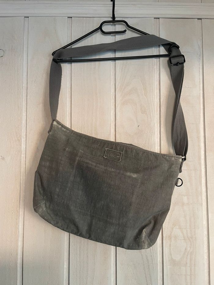 Sacoche grise Trivor - Kipling - photo numéro 2