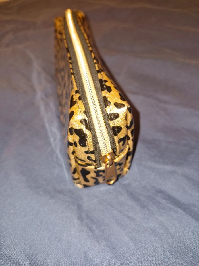 Trousse coloris 🐆 - photo numéro 2