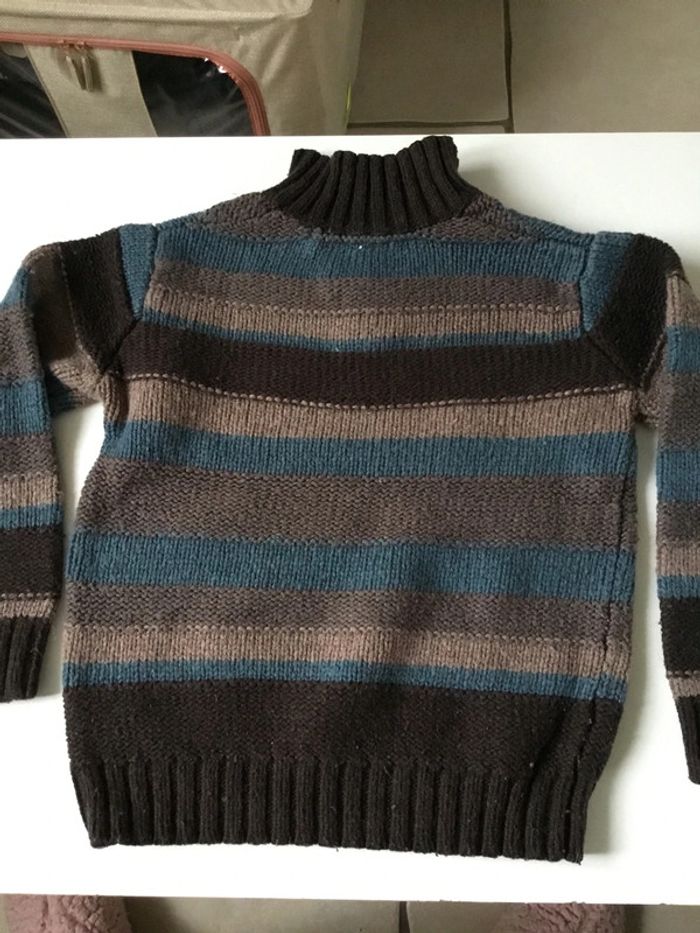 Pull col montant 6 ans - photo numéro 3