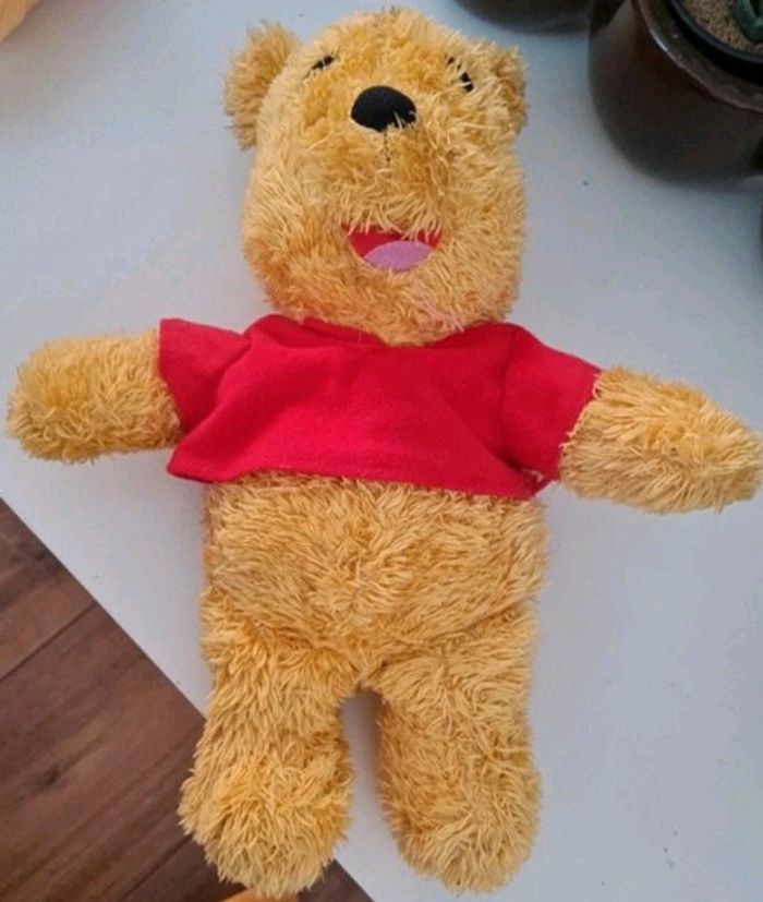 Peluche winnie l'ourson 30 cm - poil long - Excel etat - photo numéro 4