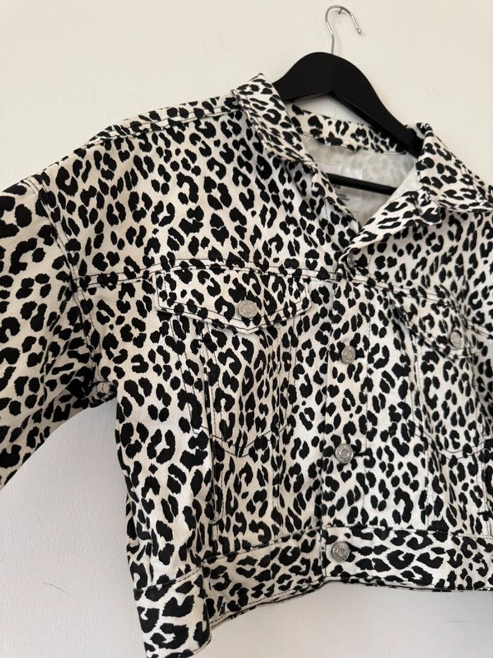 Veste Jean H&M Imprimé Léopard Taille XXS - photo numéro 2