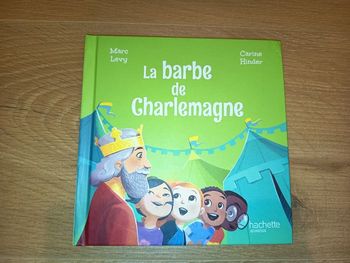 Livre album enfant Mac Do, La barbe de Charlemagne, Éditions Hachette Jeunesse 