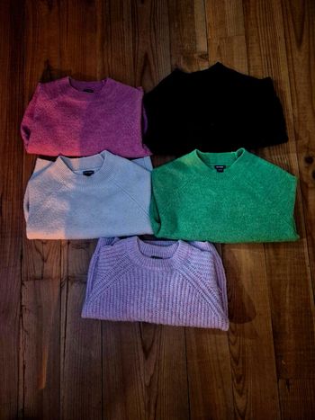 Lot de 5 pulls en laine.