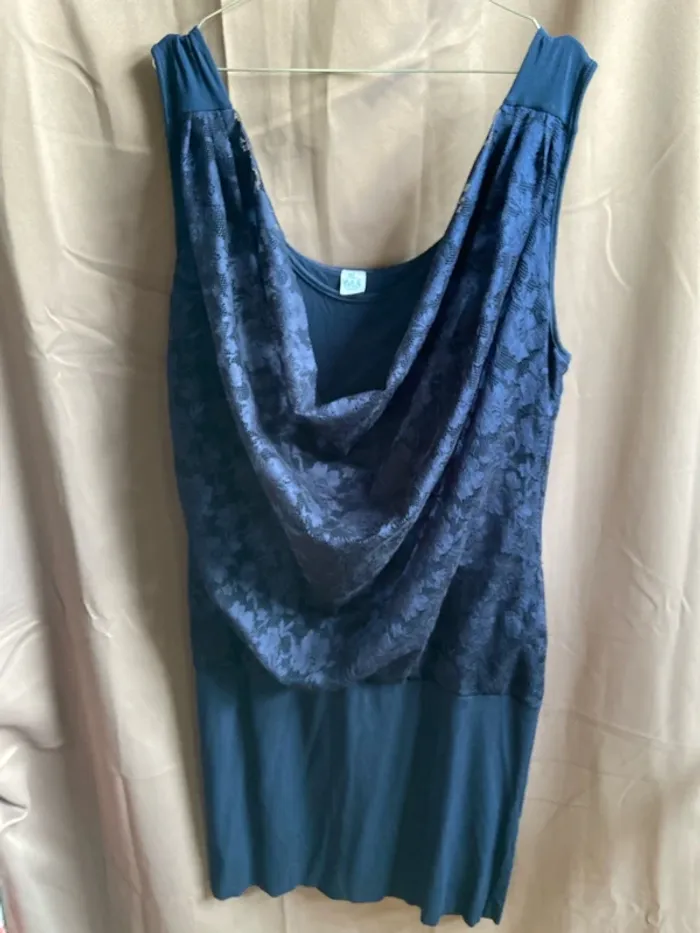 Robe neuve - photo numéro 2