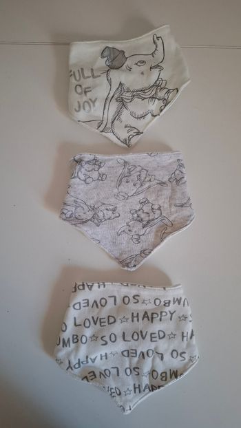 Bavoir bandana dambo