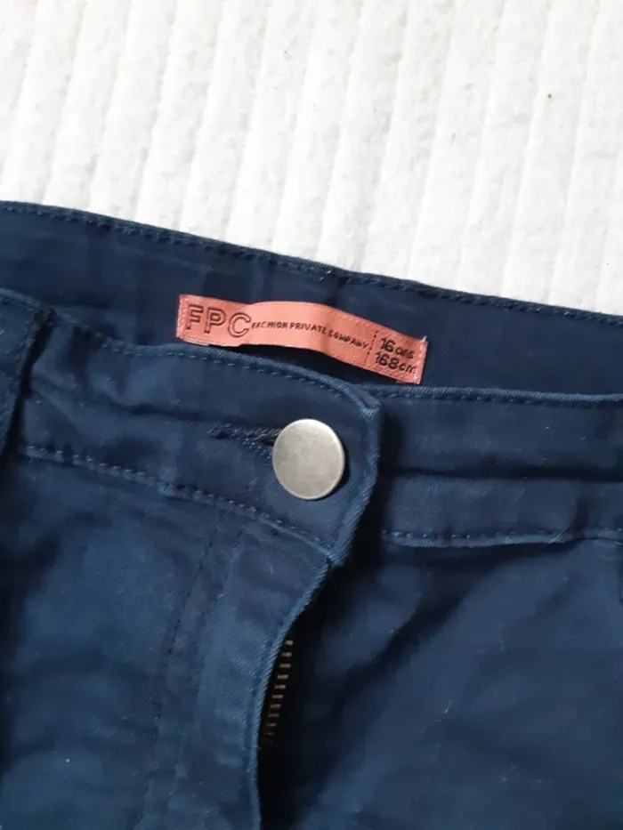 Short bleu marine FPC 16 ans - photo numéro 3