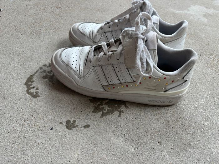 Basket Adidas blanche - photo numéro 3