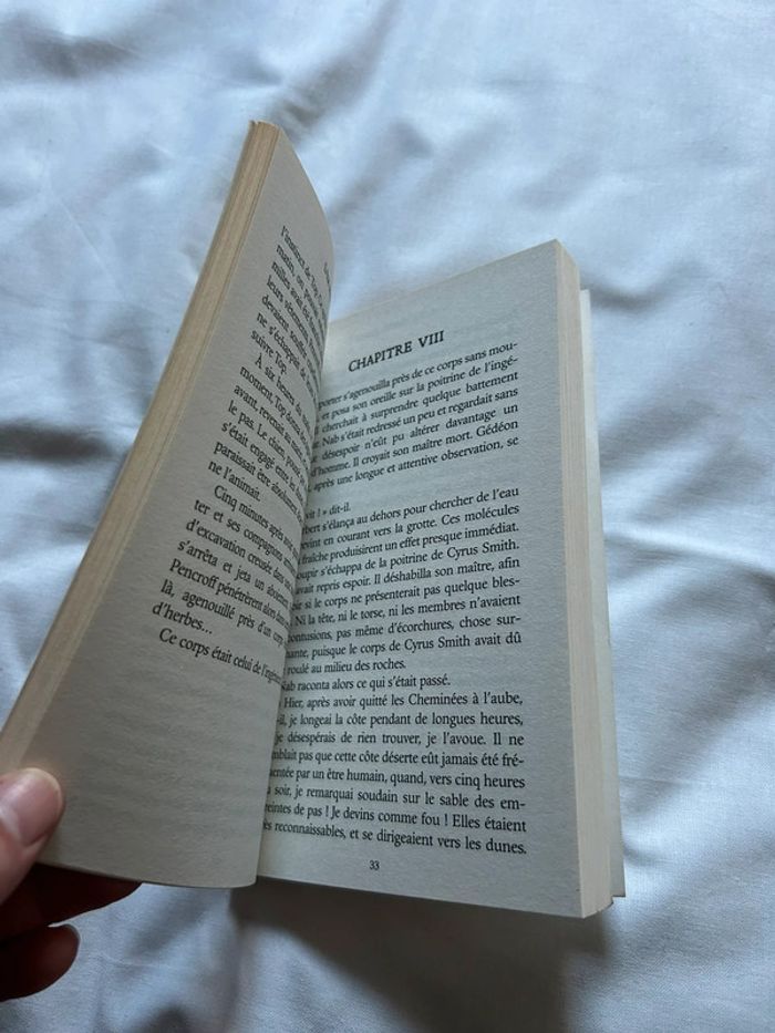 Livre L’île mystérieuse - photo numéro 3