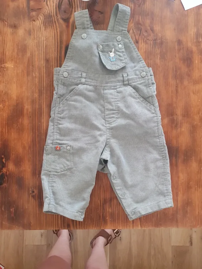 Salopette taille 12 mois