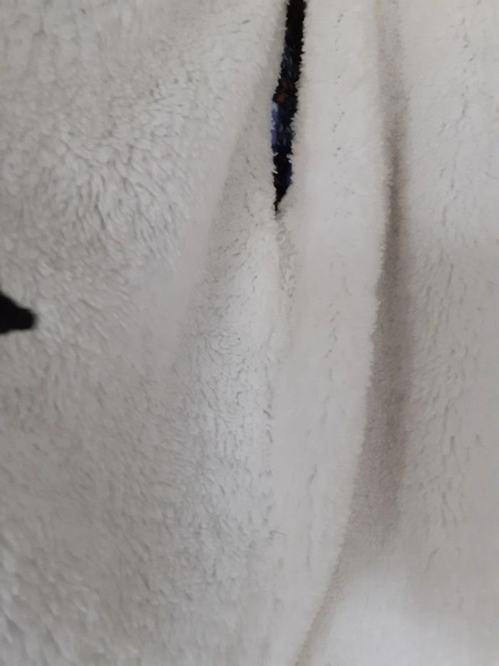 Cardigan façon Tricot blanche porte - photo numéro 8