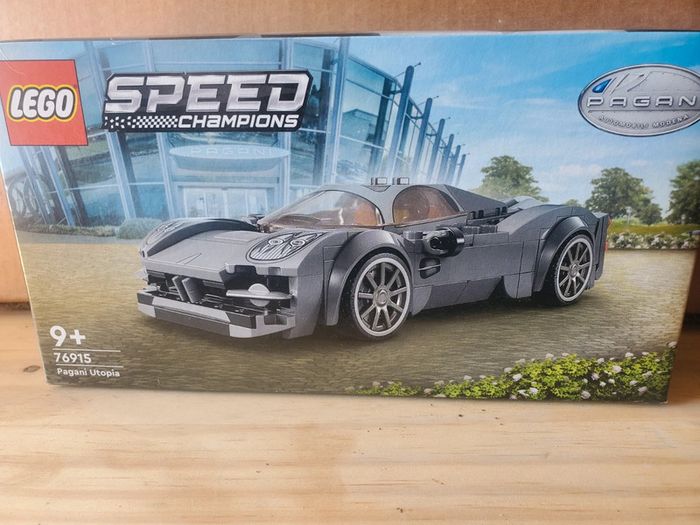 Lego Speed Pagani grise.