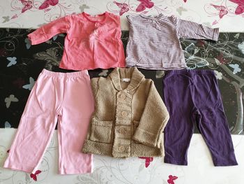 "N°124" Lot de 2 Tee-shirt Manches longues + 2 Leggings + 1 Veste (12 mois)
