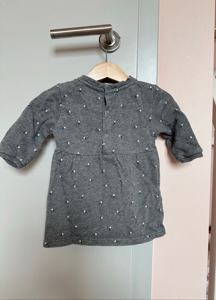 Robe - photo numéro 2