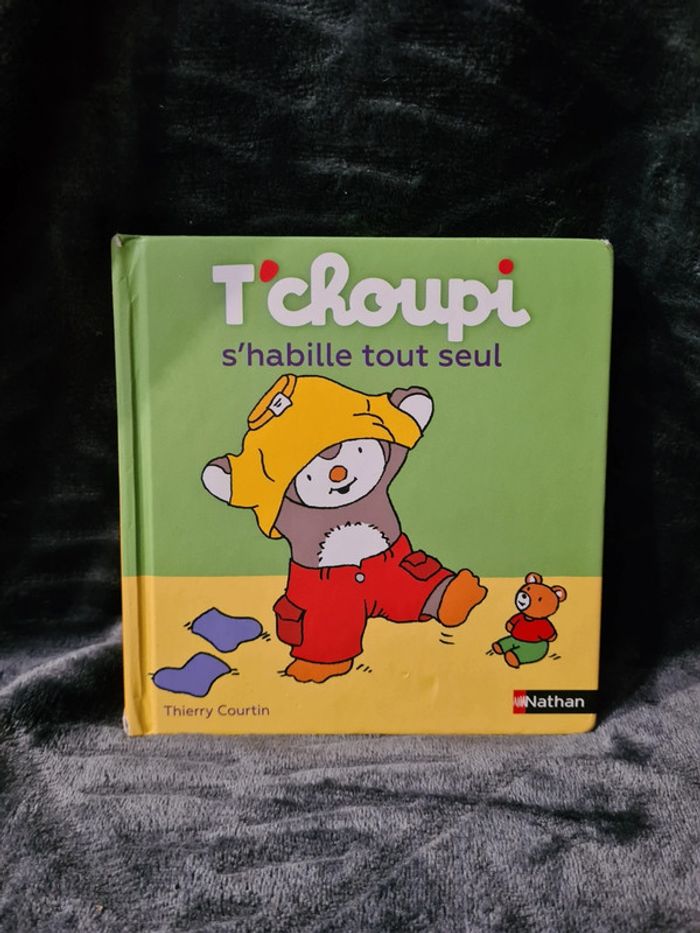 T'choupi s'habille tout seul 44