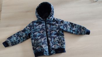 Doudoune dinosaure taille 4 ans