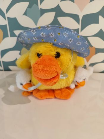 Peluche poule et ses poussins