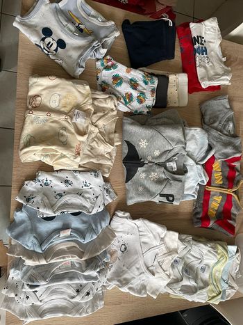 Lot de vêtements garçon