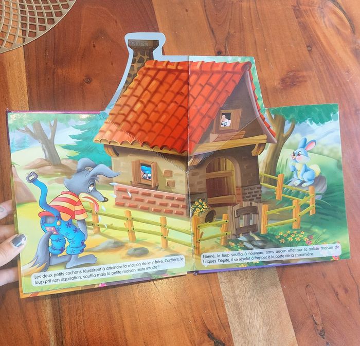 Livre pop-up "Les trois Petits Cochons"